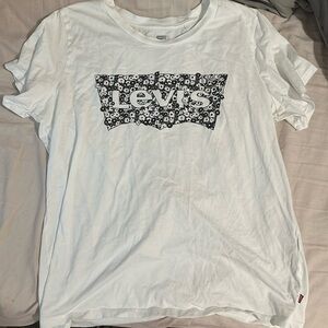 Levi’s floral logo t-shirt